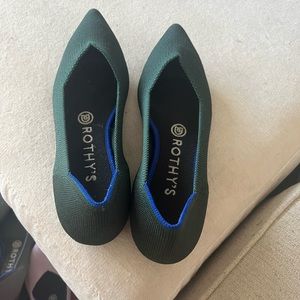 Rothy’s hunter green size 7